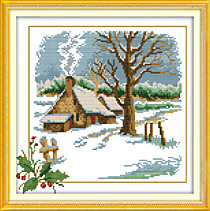 Сельский дом зимой